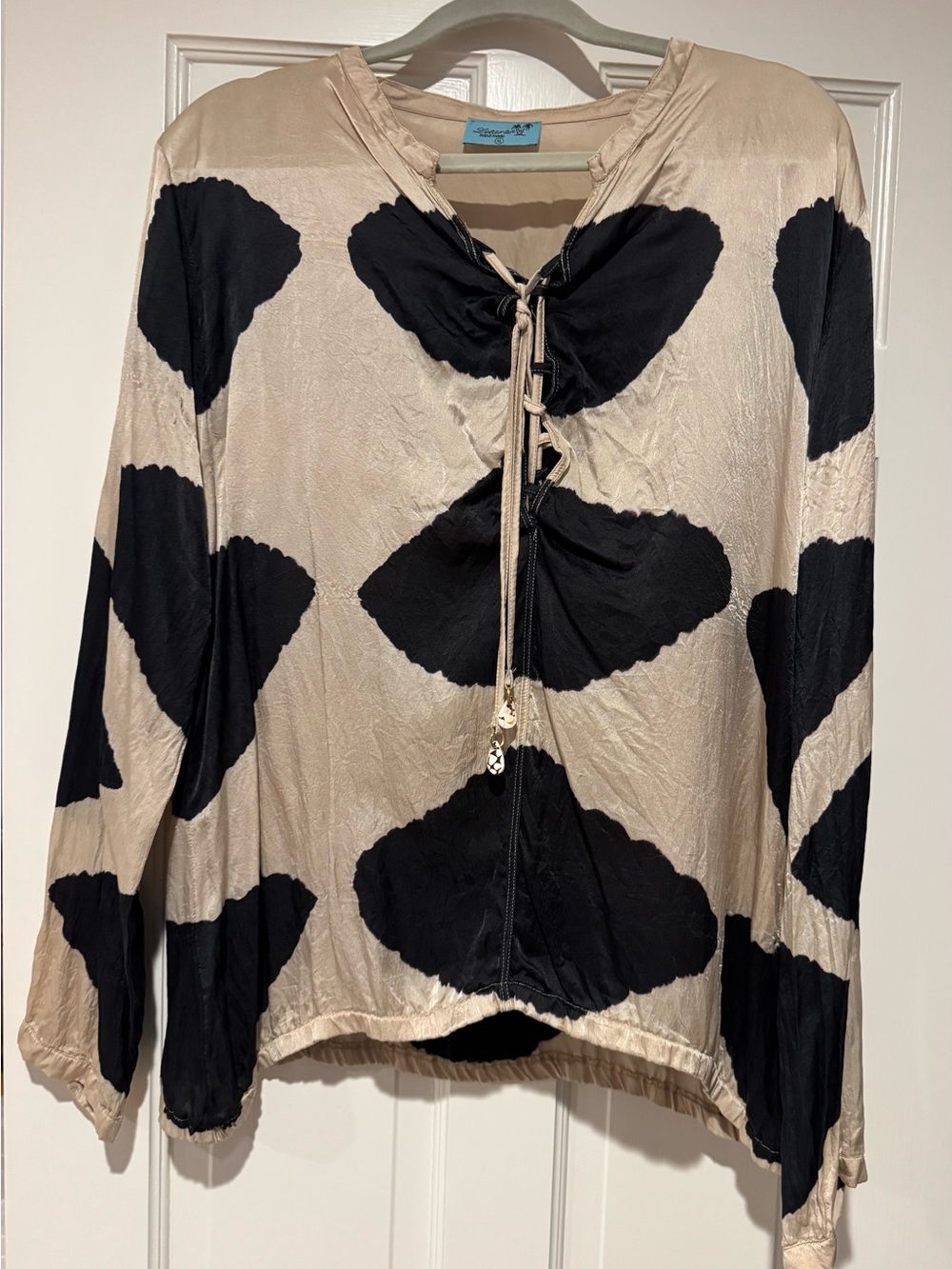 Letarte Beige and Black Lace-Up Long Sleeve Blouse